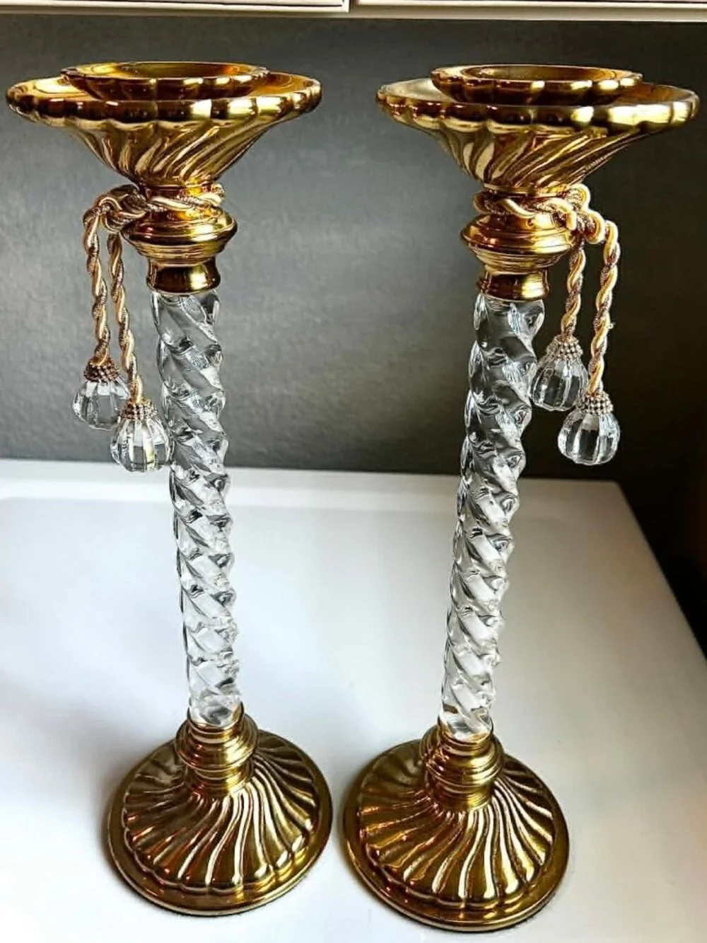 NWT DECORATIVE CRAFTS Pair Handcrafted 16